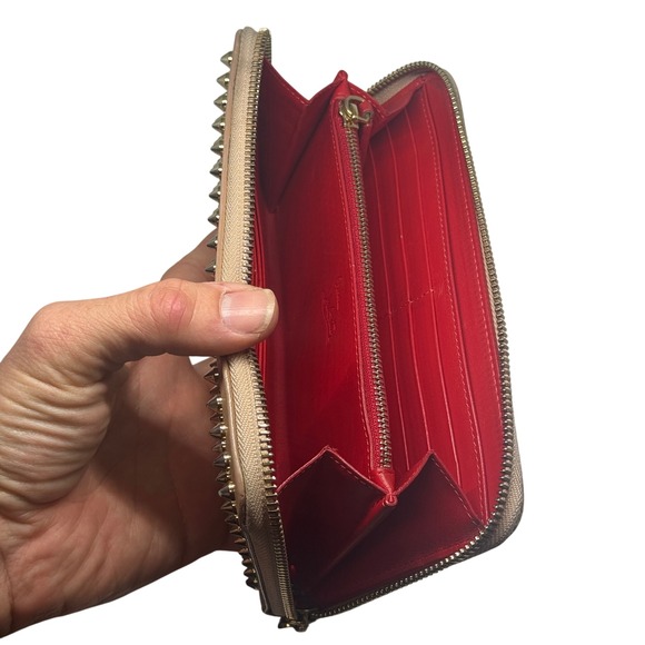 Christian Louboutin Studded Leather Zip Around Wallet Nude Gold Spikes - Picture 11 of 11